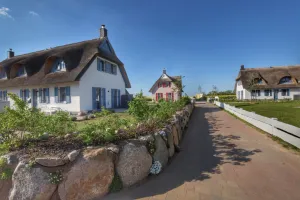 Image of Thatched cottage in the bay of Wismar