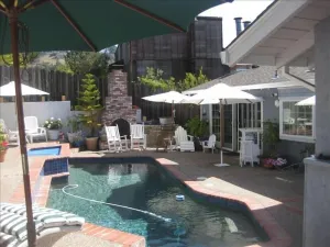 Image of 4 Bdrm Home- Great Outdoor Space-Perfect for Family Gatherings