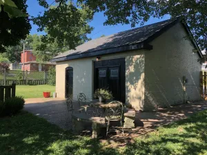 Image of The cabin in Eden