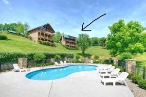 Image of BEST Location! No Steep Roads! 15 minutes to Gatlinburg. 5 miles to Dollywood!