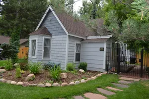 Image of Charming, Peaceful and Newly Renovated 2 Bedroom Cottage!