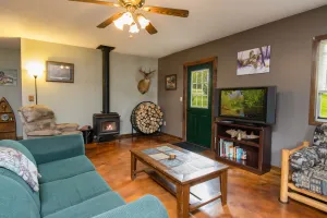Image of Gorgeous Northwoods River Retreat