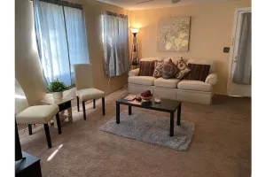 Image of Historic Apartment 1BR 1BA Ideal for longer stays 2F