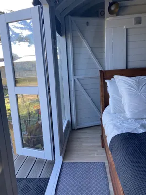 Image of Luxury Shepherd's Hut near the beach