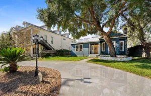 Image of ❤ The Parlor House Getaway ❤ Long Term Available