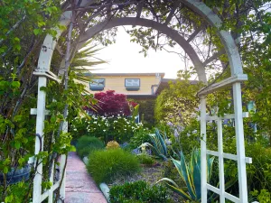 Image of A country retreat near San Francisco