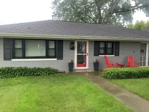 Image of Cheerful Port Austin Cottage, short walk to the Beach!
