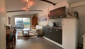 Image of Lovely suite with on-site parking