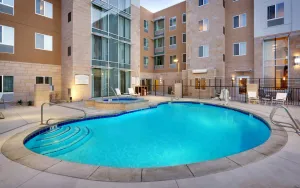Image of 1 Bedroom | Free Breakfast. Pool & Hot Tub. Gym