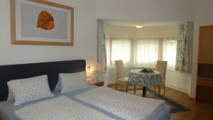 Image of Fewo gentian for 2 adults  and 2 smaller children or 3 adults. - Apartments Apartments PFAUSLER Oetz