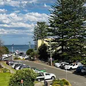 Image of Eloura Gardens 100m to the Beach