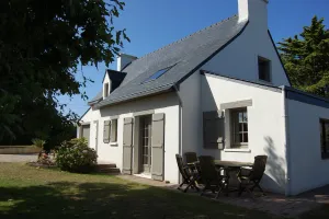 Image of Beautiful House, Beautiful sea view, Closed garden, 400m from beaches,  ***