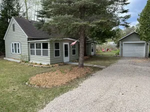 Image of Remodeled Vacation Cottage - Downtown Indian River