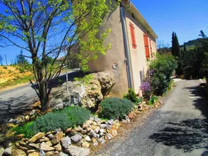 Image of Maison champêtre à Tournissan avec grand jardin