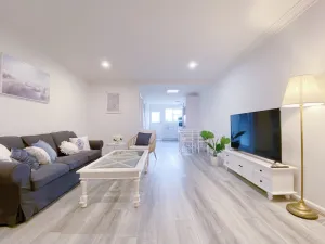 Image of Newly renovated! Minutes away from Mother's Beach and Main Street!