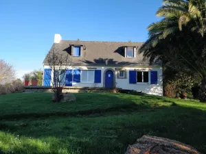 Image of Spacious Family House with Garden - 8 People - Pink Granite Coast