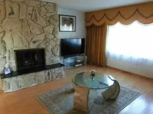 Image of Cosy 4 Bdr. House with Spacious Yard
