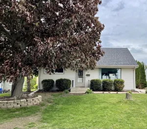 Image of Adorable 3 bedroom home in historic Sheboygan Falls