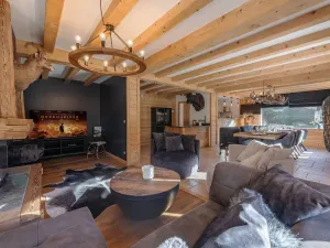 Image of Superbe chalet pour 14 pers. avec spa, cheminée et fitness, à 10 min du centre de Morzine - FR-1-754-17