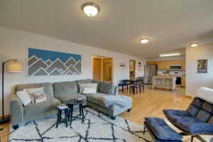 Image of Port Angeles Home < 3 Mi to Olympic Nt'l Park