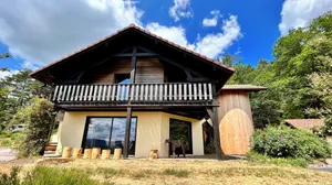 Image of Chalet Rénové Avec vue Magnifique !