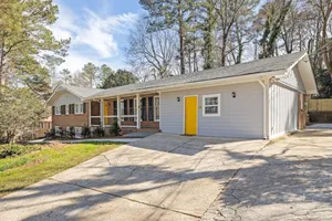 Image of Family Perfect 6 Bedroom Home with Game Room