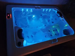 Image of Pretty house 3 * sea beach islands nature indoor heated pool private jacuzzi