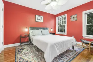 Image of Spacious 4 Bed \/ 2.5 Bath Condo with Large Kitchen, Free Parking - Pet Friendly!