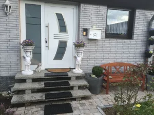 Image of The apartment is located in a quiet residential area the A7 A44 + A49 to whom. Min. From