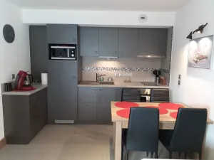 Image of Comfortable 2-room apartment for 4 people, rated 2*, close to the resort center