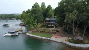 Image of Spacious Log Cabin on Point Lot, Private Beach, Boat and PWC Rental Available