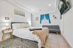 Image of Stylish Basement APT  8 min from stone mountain