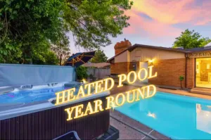 Image of Heated Pool & Hot Tub open all year with King Beds, Bar & Much More