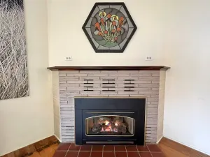 Image of Spacious Fireplace & Spa Del Norte House
