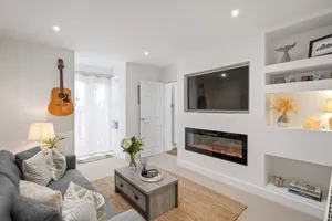 Image of Modern Flat Minutes from Exmouth Sea Front