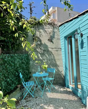 Image of Adorable detached outbuilding with spa area at extra cost