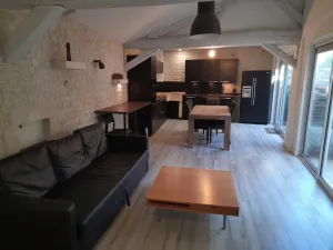 Image of Large House 15 persons 5 bedrooms 3 bathrooms La Rochelle Croix Chapeau