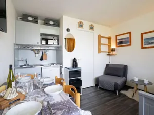 Image of Studio Médian 422 by Interhome