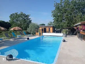 Image of MEDOCAINE HOUSE WITH SALT HEATED POOL 15 mins FROM THE OCEAN