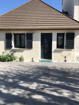 Image of Calm and soothing villa 10 minutes from Chantilly \/ 30 minutes from Roissy and Paris