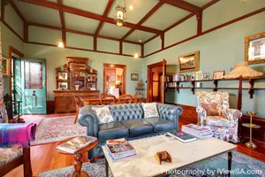Image of Viva Music Apartment - Buxton Mansion