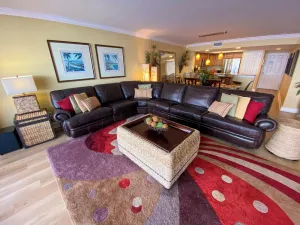 Image of Sanibel Harbour Resort Bay View Tower 732:  Offering gorgeous sunset views over the water.