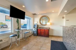 Image of Econo Lodge Phoenix North I-17