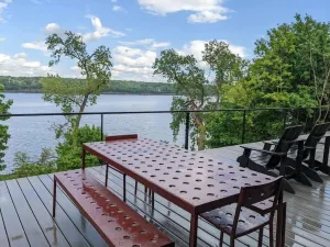 Image of Hudson River Cliff House