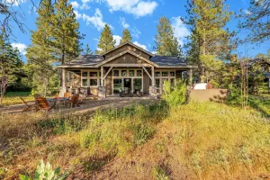 Image of Outdoor Dream Getaway-Hole 12 Oasis Near Dawson Park