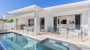 Image of Elliston House