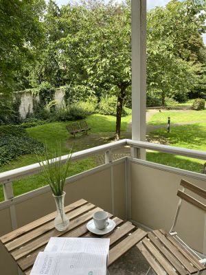 Image of Green oasis next to Duisburg main station