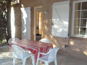 Image of Charming 3-Bedroom Mas with Garden, Pool, Tennis & 1.5km to Beach in La Croix-Valmer