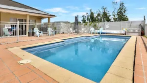 Image of Silver Springs Estate 4br house + 6br house with Wifi, Pool. Fireplace, Views, Olives and Space