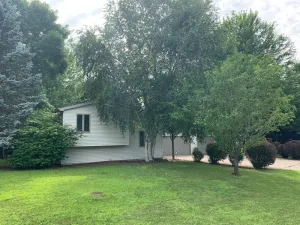 Image of Sleeps 8, 4 miles to EAA, Central Air